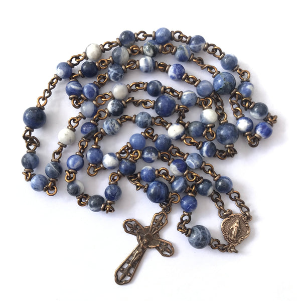 Miraculous Medal Heirloom Rosary with blue and white beads