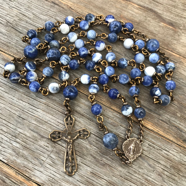 Miraculous Medal Heirloom Rosary with blue and white beads