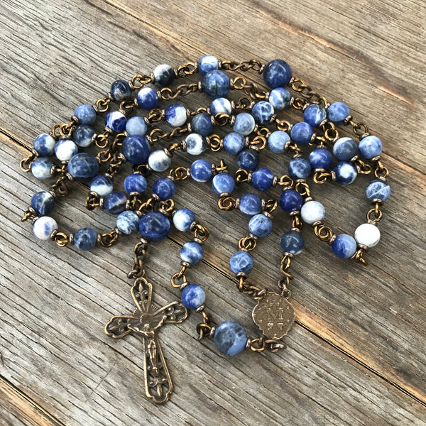 Miraculous Medal Heirloom Rosary with blue and white beads