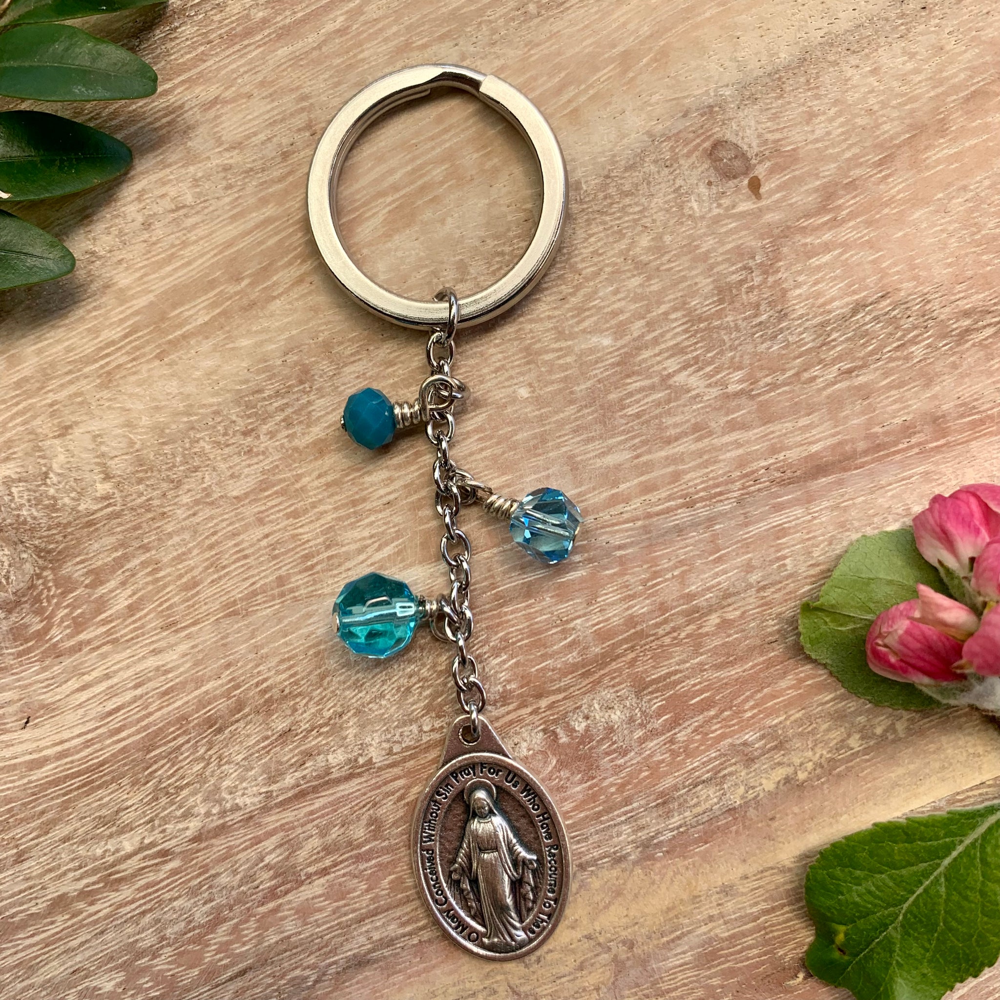 Miraculous Medal keyring - turquoise