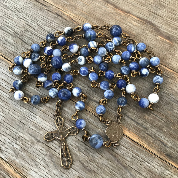 Miraculous Medal Heirloom Rosary with blue and white beads
