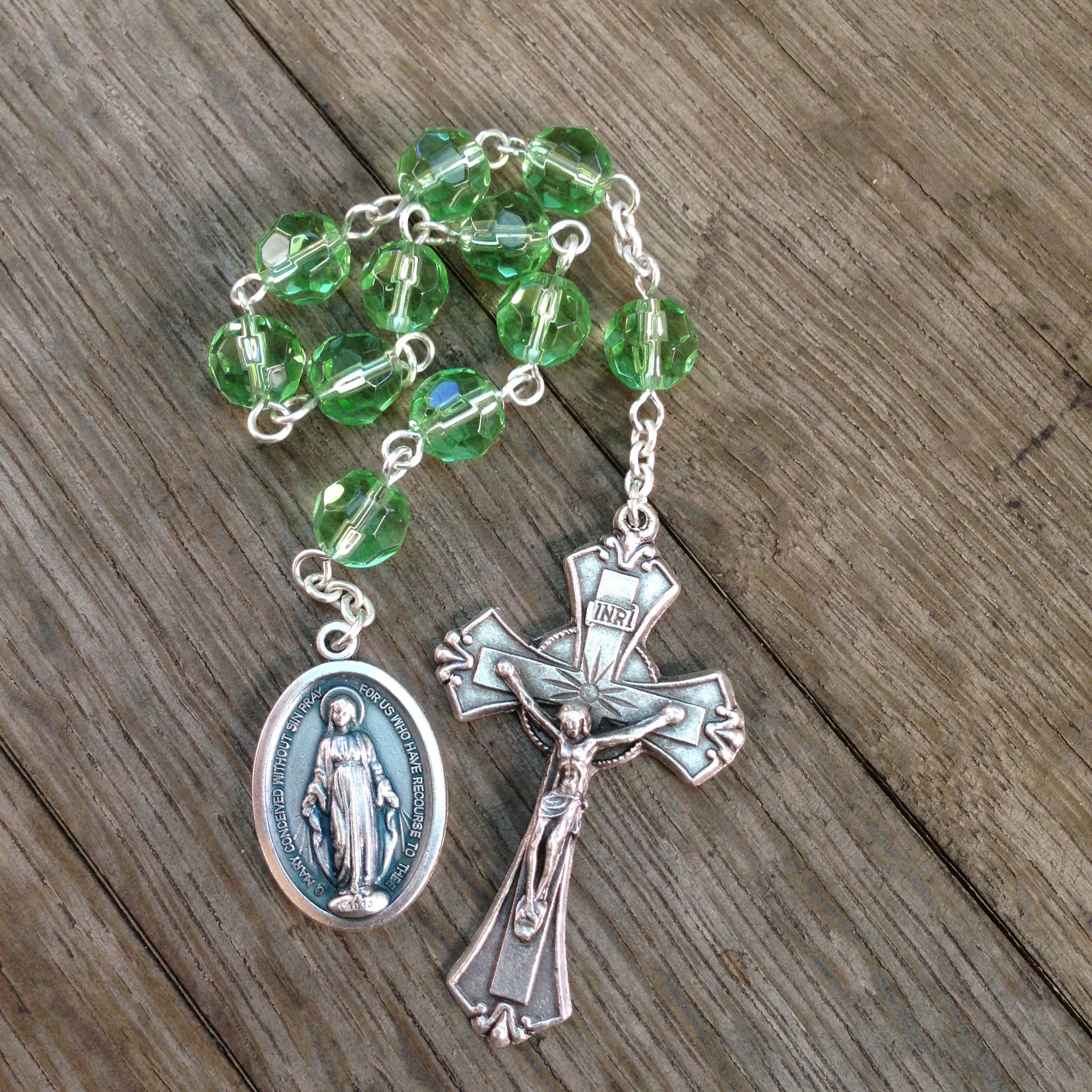 Miraculous Medal Pocket Rosary with Green glass beads